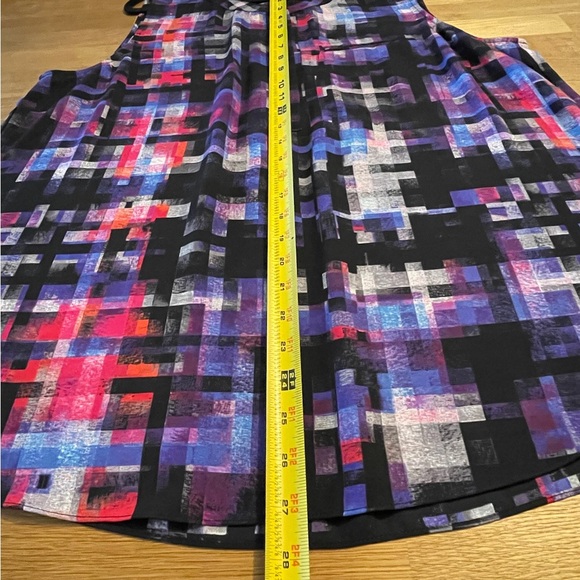 NYDJ Multicolor Geometric Blouse - Picture 6 of 6